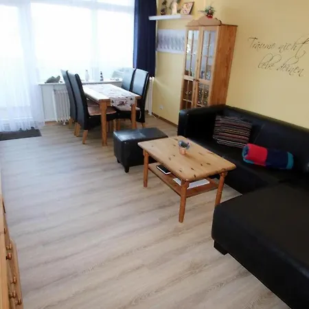 F01-003 Apartment *